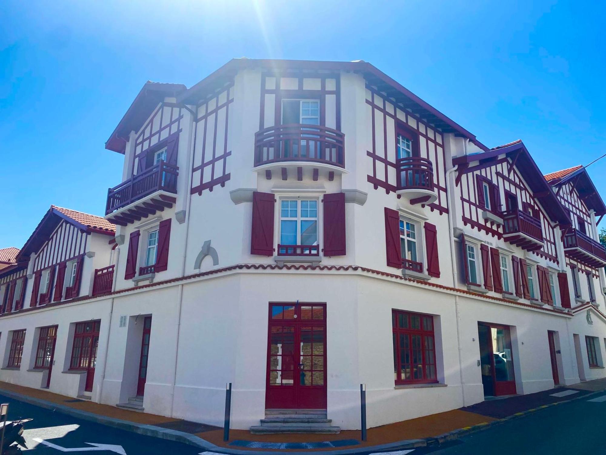 Hotel Kemaris Biarritz Bagian luar foto