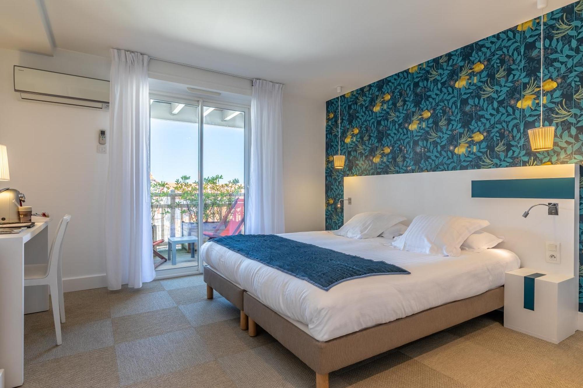Hotel Kemaris Biarritz Bagian luar foto