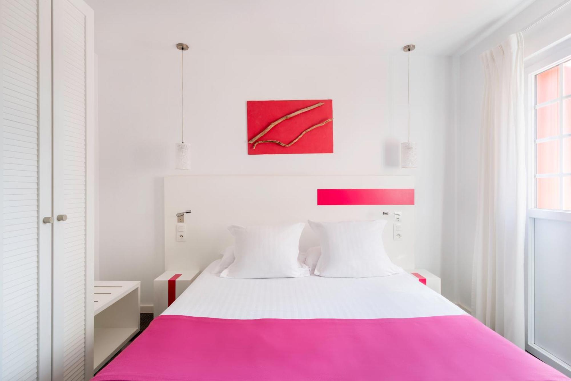 Hotel Kemaris Biarritz Bagian luar foto