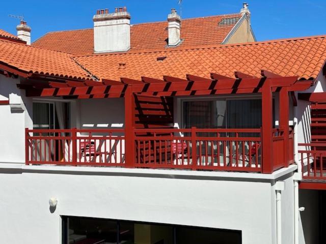 Hotel Kemaris Biarritz Bagian luar foto